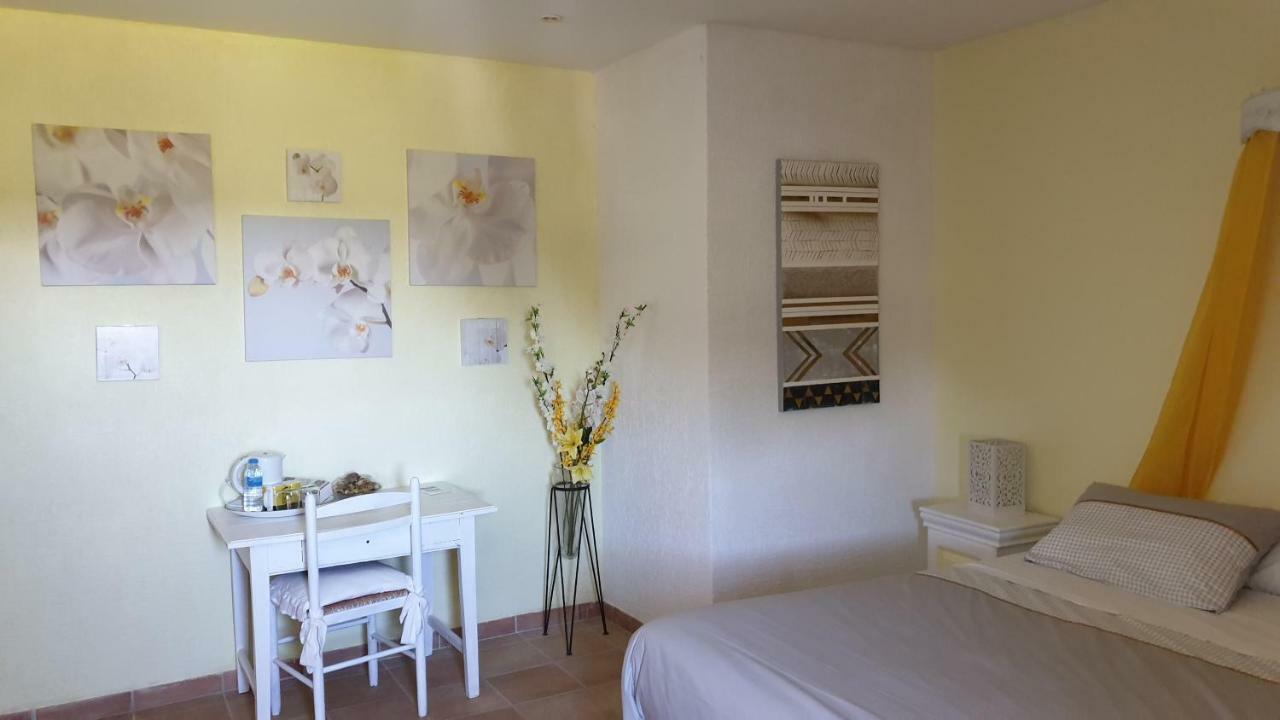 Le Colombier De Kerguezec Bed & Breakfast Surzur Exterior photo